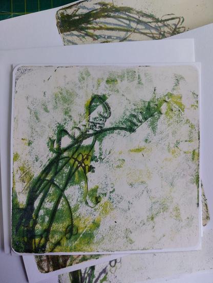 This one is green and dark grey surrounded by an yellowish off-white and the most grungy. I like how being more rough with applying the paint brought in some movement and texture, though I lost some detail.