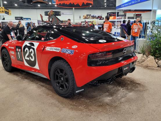 Nissan z