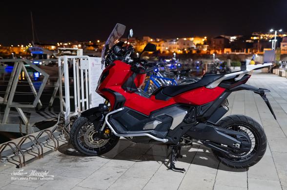 Honda rossa