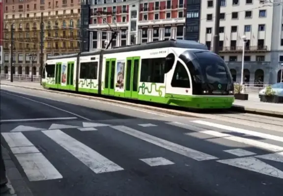 Tranvía De Bilbao.