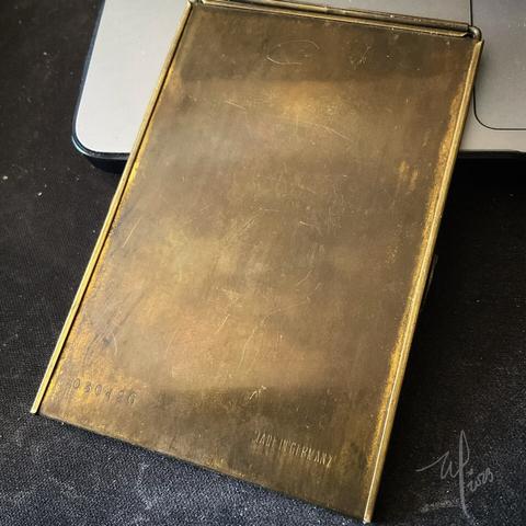 Parte trasera de un correntator de 1920.