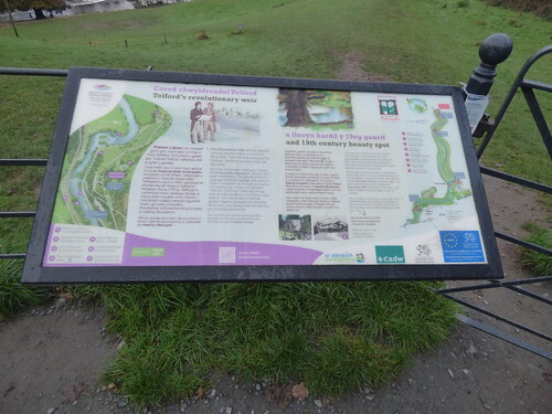 A photo titled "Horseshoe Falls on the River Dee - sign - Telford's revolutionary weir", taken near Bridge 49A, Kings House Bridge by ell brown on Flickr.