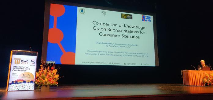 Ana's presentation title slide about comparing Knowledge Graph representations