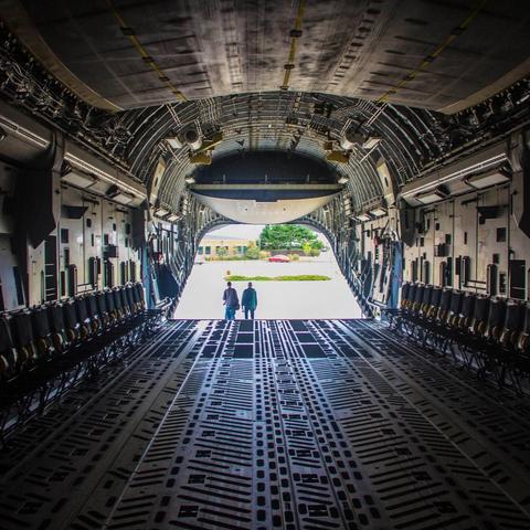 Boeing/McDonnell-Douglas C-17 Globemaster III looking inside-out #boeing #c17 #globemaster #avgeek #aviation #militaryaviation #usairforce #airforce #nato #military #teammcchord #mcchord