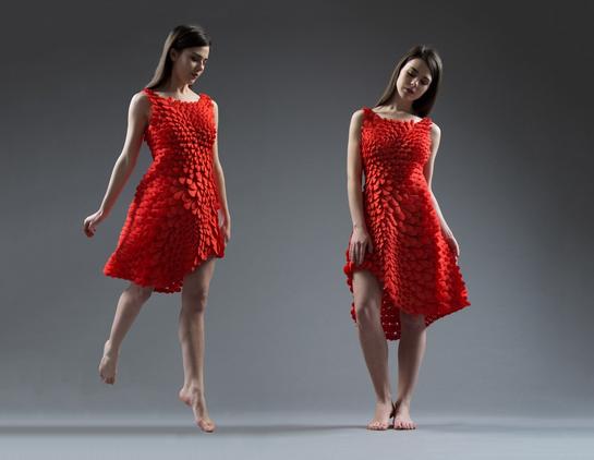The Kinematics Dress is a 3D printed dress made of thousands of interlocking components. It’s is 3D printed as a single piece requiring no assembly.