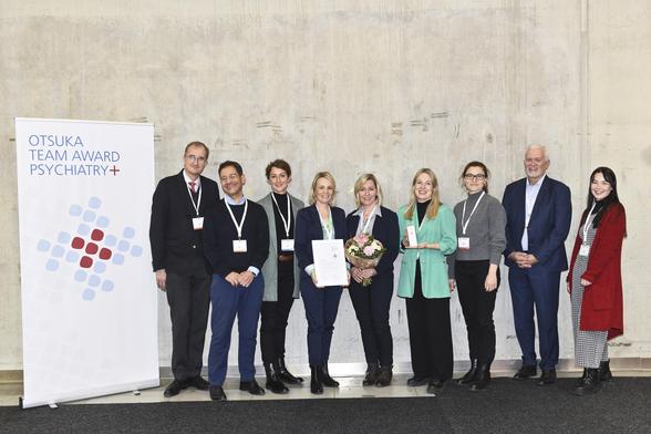 Gewinnerteam 2023: Team der Eltern-Kind-Einheit der Charité während der Preisverleihung in Berlin. © Otsuka Pharma GmbH | Andrea Kathede
