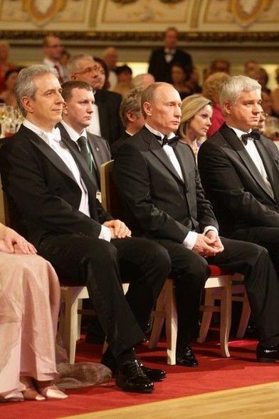 Putin beim Semperopernball 2009 in Dresden