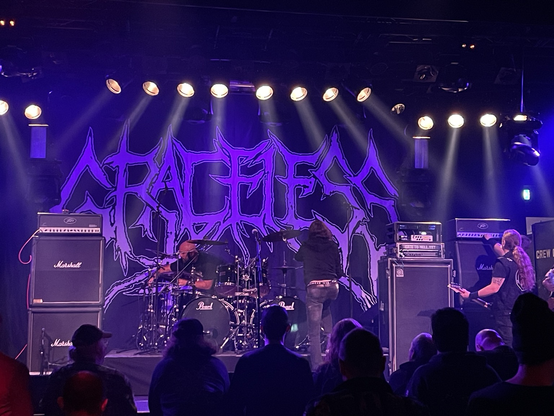 Graceless sound check