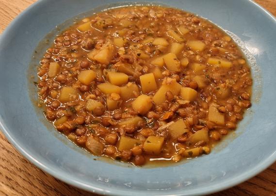 Teller Linsensuppe