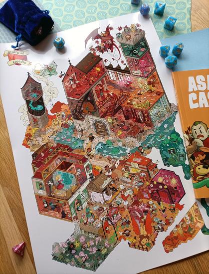Foto del póster de Asalto al castillo con unos cuantos dados de rol colocados decorativamente