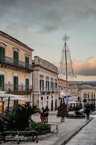 Rosso di sera buon anno nuovo si spera