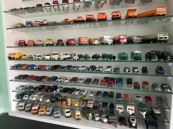 Wiking Autos