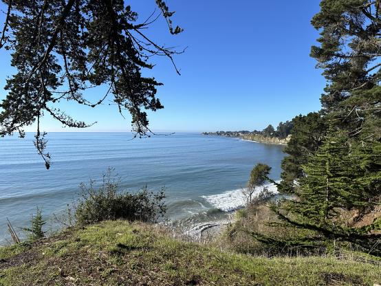Ocean view from the cliffs above New Brighton State Beach looking west toward Capitola (CA) with Pleasure Point to the left.
