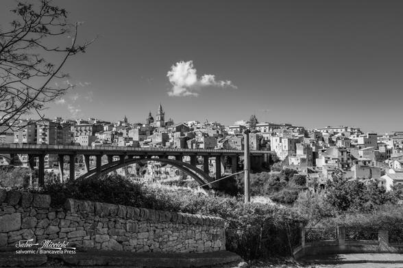 Ponte nuovo (Ragusa, Sicily)