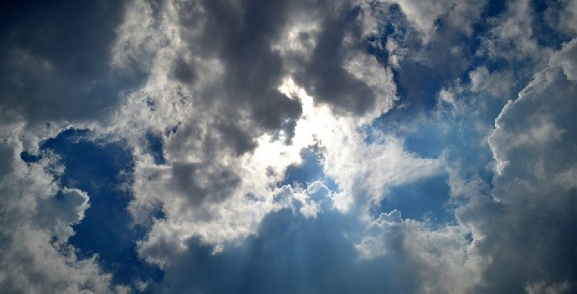 soleil et nuages