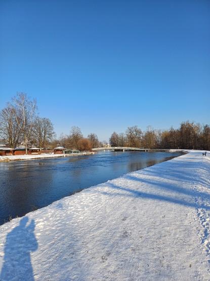 Sonne und Schnee an der Amper