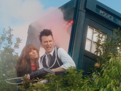 The Doctor uses an Amstrad CPC 464 to control the TARDIS.