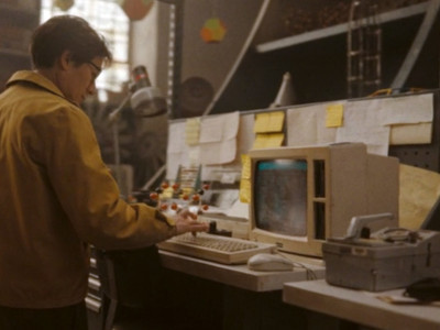 Ouroboros uses an Amstrad PCW in Loki.