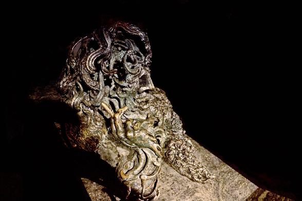 A Conversation With Oscar Wilde by Maggi Hambling