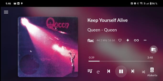 Screenshot Volumion appista, Queenin ensimmäinen albumi soimassa