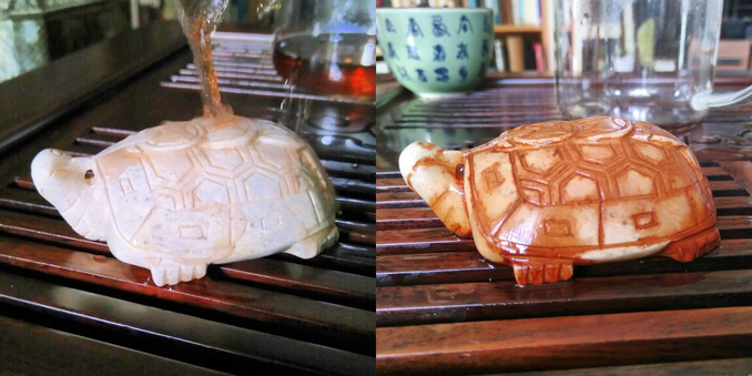 Two square colour pictures side by side - both of the same small figurine of a tortoise with a string of coins on its back. In the left picture, the tortoise is bright white and is having amber-coloured tea poured on it. In the right picture, the tortoise has itself been coloured amber, all its grooves and details embellished by the many cups of tea that have been poured over it.