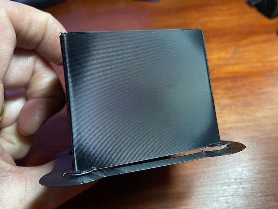 Perfectly uniform wall lines in black ABS.