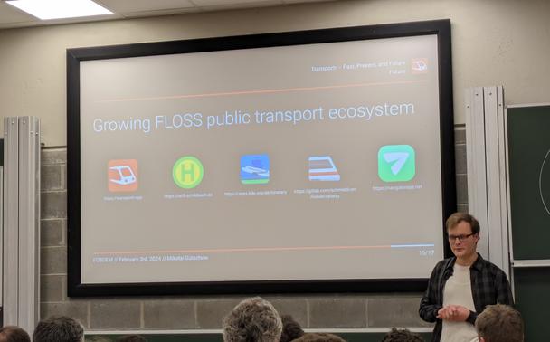 Slide with the title "Growing Floss public transport ecosystem" and logos of Transportr, öffi, KDE itinerary, a rather new app, and an iOS app