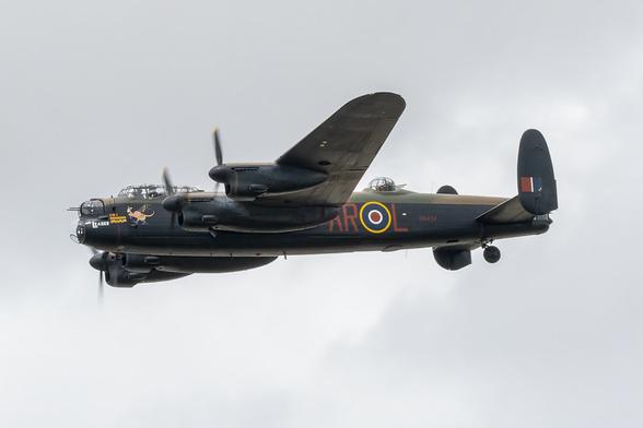 Lancaster - Royal International Air Tattoo 2023 #photography #avgeek #aviation #england #airtattoo #fairford #highlight #riat #riat2023 (Flickr 16.07.2023) https://www.flickr.com/photos/7489441@N06/53064461377