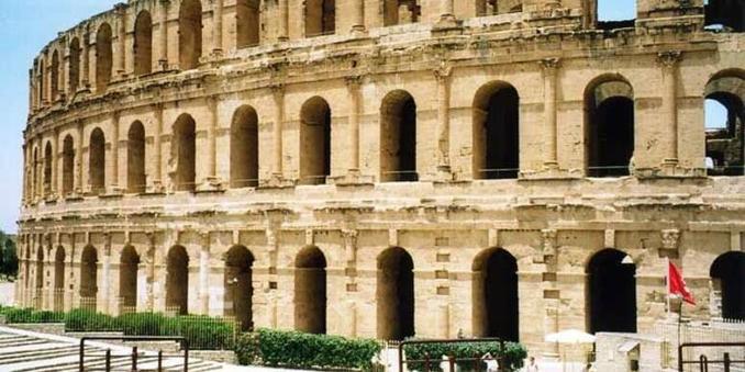 palais historique d'El-Jem en tunisie
