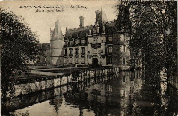Maintenon - Le Chateau à #Maintenon (#EureEtLoir)  #CartePostaleAncienne 👉 https://cartorum.fr/carte-postale/472126/maintenon-maintenon-le-chateau