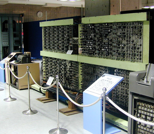 Photo of FUJIC computer copyright Information Processing Society of Japan