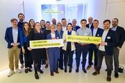 Die Partner der Allianz für informatische Bildung gemeinsam mit Mario Brandenburg, Parlamentarischer ...
Björn-Arne Eisermann