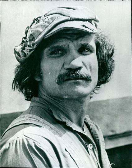 Actor Charles Dierkop