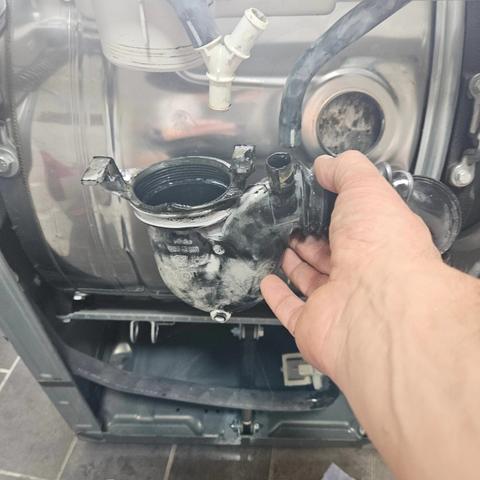 Waschmaschinenreparatur