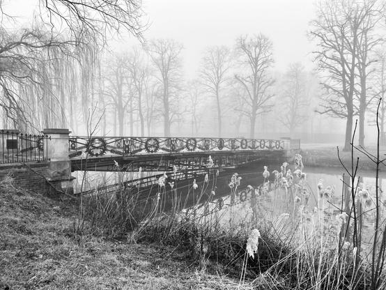 A side view of the same bridge.