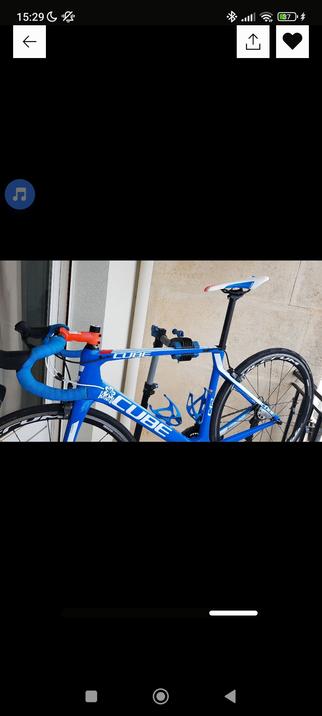 Ein blaues gebrauchtes CUBE C:62 SL Team Wanty Rennrad