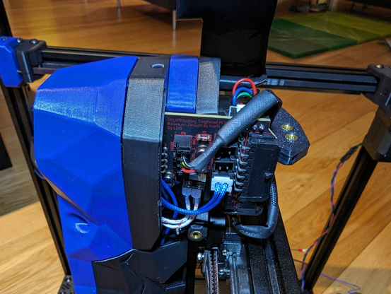 The cable connected to the LDO Toolhead PCB (repined from the original S-GND-24V to 24V-S-GND)