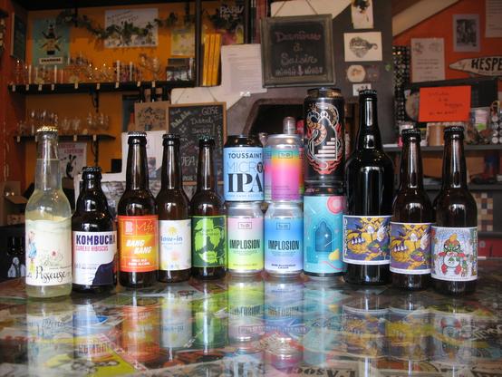 Ouroboros : La Pisseuse limonade mélisse/serpolet 33 cl
Être : Kombucha sureau/hibiscus 33 cl
BAPBAP : Bang Bang 33 cl
Spore : Low-in 33 cl
Craig Allan : Agent Modérateur 33 cl
Toussaint : Micro IPA 33 cl
To Øl : Implosion 33 cl, Implosion Lager 33 cl, Lowmotion Pink 33 cl
Siren & Mash Gang : Call of the Void 44 cl, Out of Nowhere 44 cl
Garrigues : Degré Z 75 cl et 33 cl, Degré Z IPA 33 cl