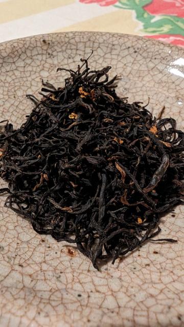 Dry black tea.