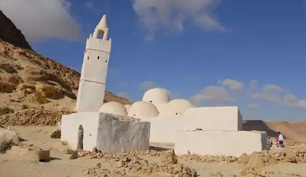 Chenini : La #mosquée des Sept Dormants 

#tunisia #tunisie #تونس