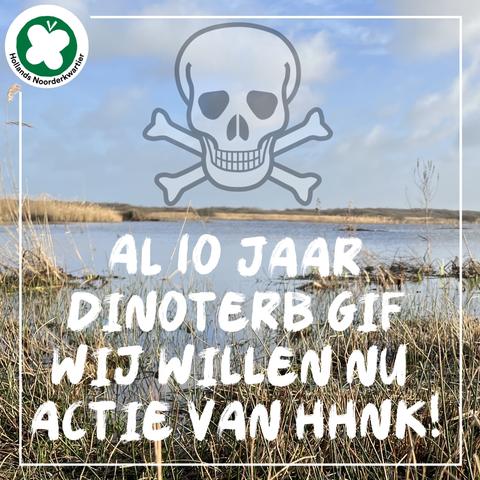 Foto van Zwanewater met doodshoofd boven het water en de tekst:
Al 10 jaar dinoterb gif
Wij willen nu actie van HHNK