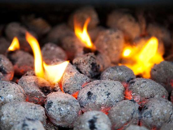 Stadt will Holzkohlegrills in der Weidengasse stilllegen