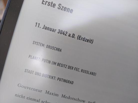 Kapitelanfang aus Collector

System: Druschba
Planet: Putin (im Besitz der FEC, Russland)
Stadt und Distrikt: Putingrad