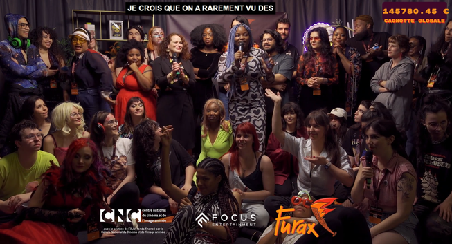 Photo de fin de Furax avec toustes les participant·es, majoritairement féminines