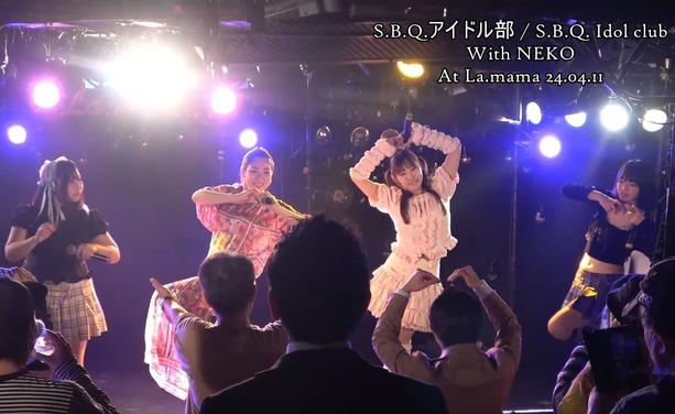 Idols dancing on Stage