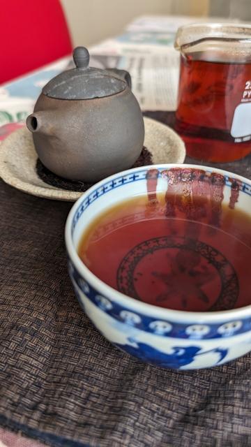 Ripe Puerh in the bowl.