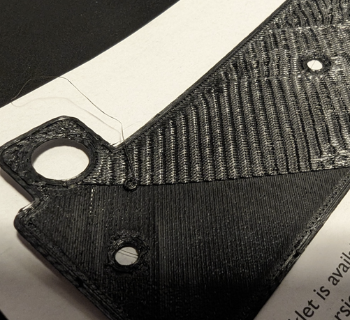 Really bad 2nd layer, probably caused by using a 0.6 nozzle and setting the sliced to print with a 0.4 nozzle...