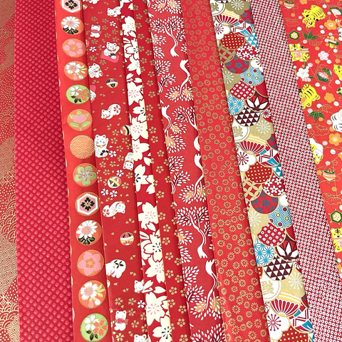 Divers papiers japonais rouges