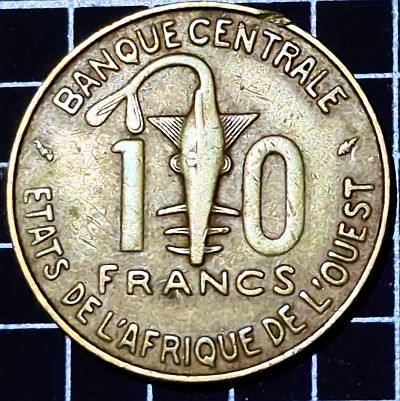 Emblem of Central Bank of West African States and denomination Script: Latin Lettering: BANQUE CENTRALE 10 FRANCS ETATS DE L'AFRIQUE DE L'OUEST Translation: Central Bank 10 Francs of the West African States Engravers: Gabriel Bernard, Lucien Bazor