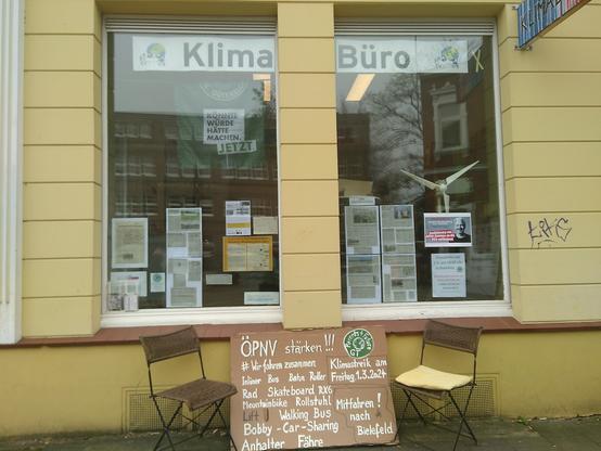 Zwei Schaufenster unseres Klimabüros